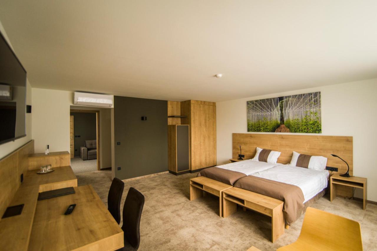Hotel Prebold Luaran gambar