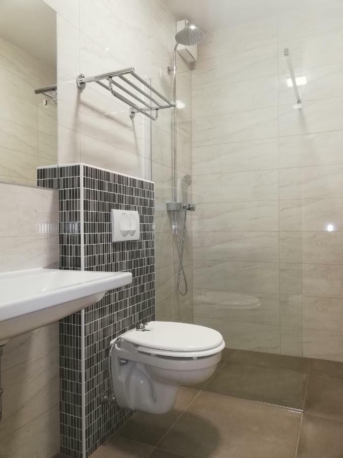 Hotel Prebold Luaran gambar